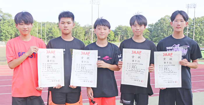 リレーで東海中学総体へ　伊賀・名張