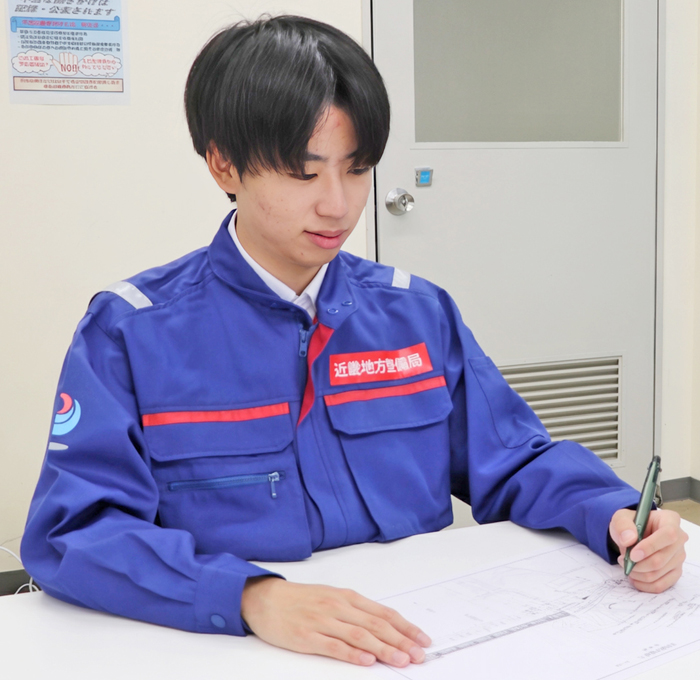 伊賀ドキの人　知識や専門用語学ぶ国交省の新人職員