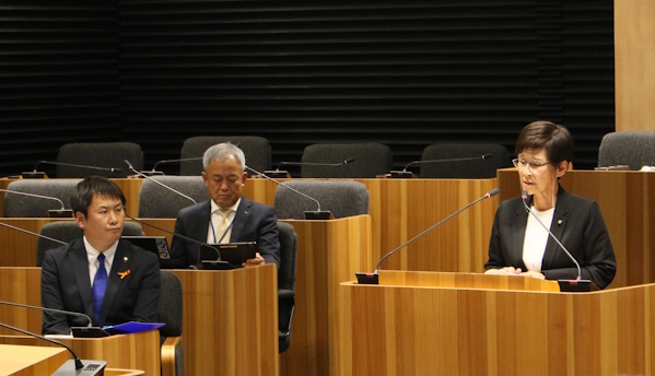 稲森市長の辞職勧告を決議 パワハラ認めた百条委の調査報告可決 伊賀市議会